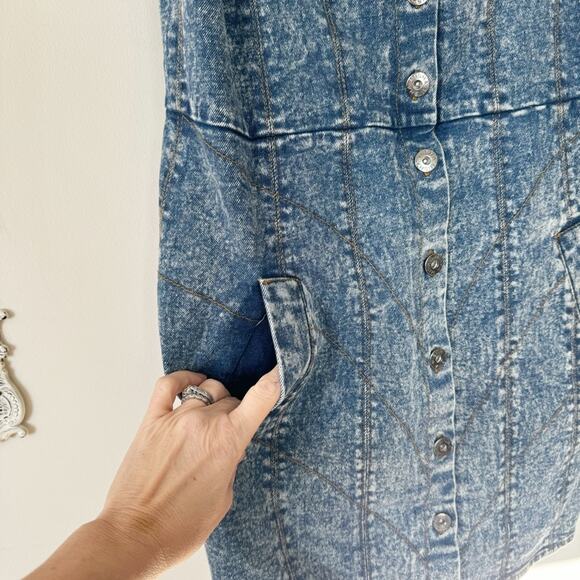 Misha Trisha Acid Wash Blue Denim Off The Shoulder Ruffle Mini Dress 10 - Picture 8 of 13